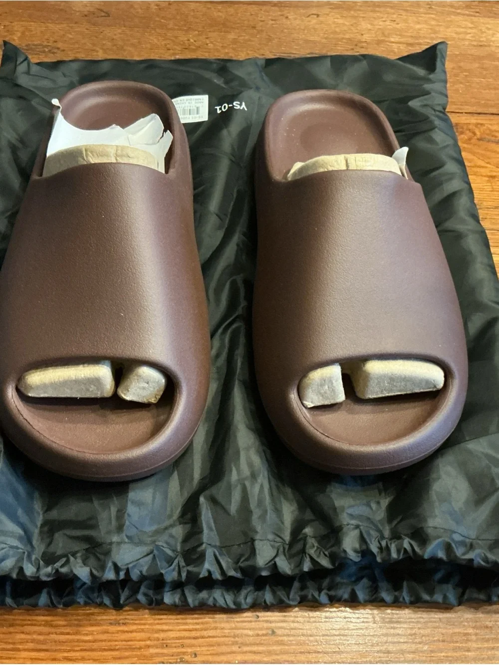 Yeezy Men's Slide Sandals in Dark Brown Size14